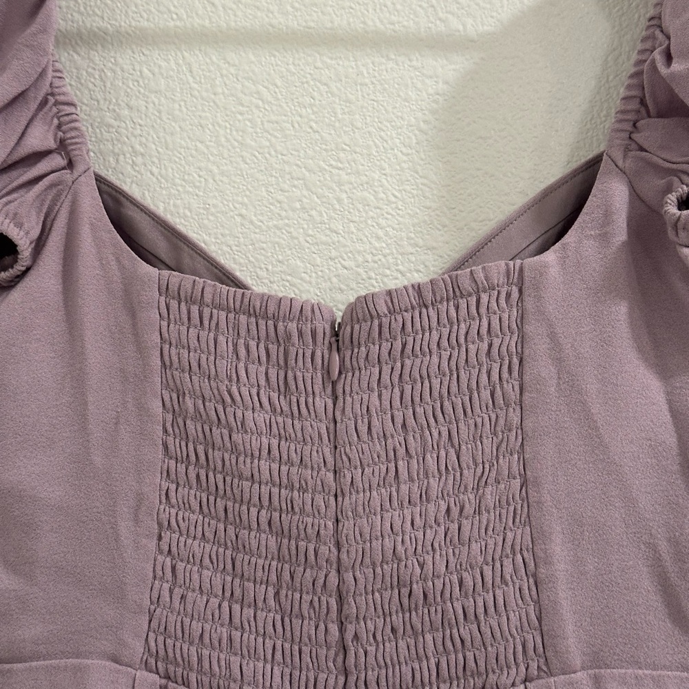 Aritzia exclusive brand Sunday Best dress with front side slit. - Picture 4 of 4